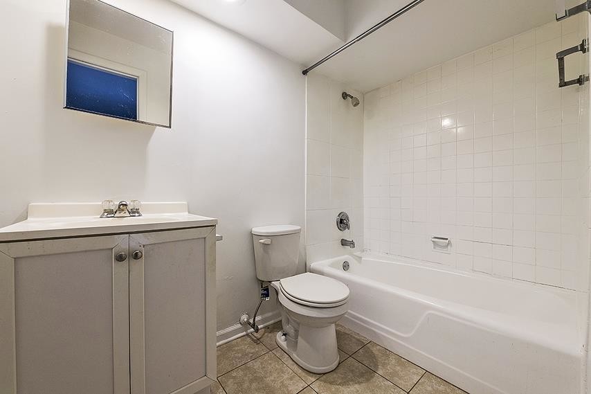 Photo - 14138 S School St