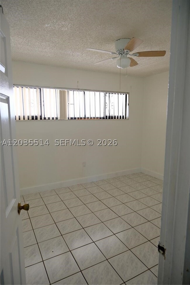 Photo - 650 NE 149th St Unit 505F