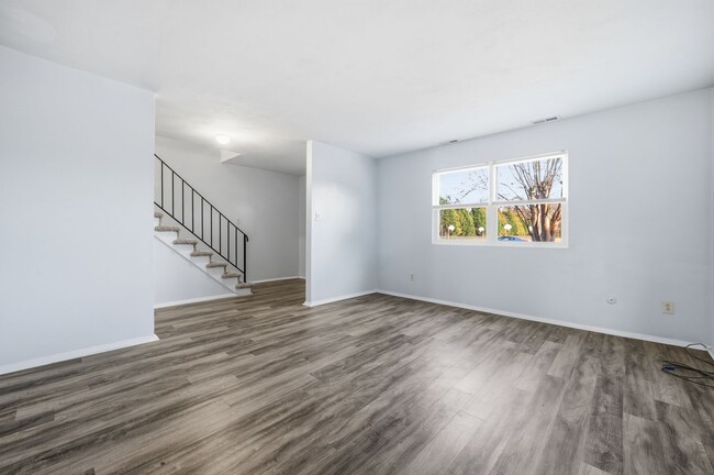 Photo - OPEN HOUSE SATURDAY THE 20TH 1PM-3PM! Three-bedroom, two-and-a-half bathrooms in Pembroke Meadows!