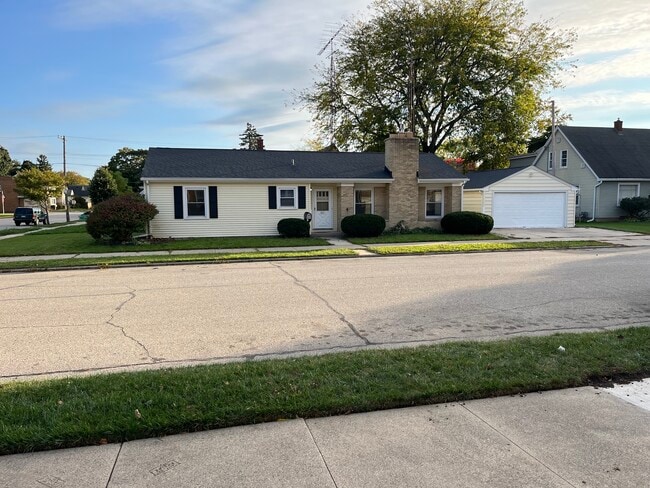 Photo - 801 Wolff St Unit Home