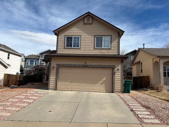 Building Photo - Cozy 3-bed, 2.5-bath home in desirable Stetson Ridge.