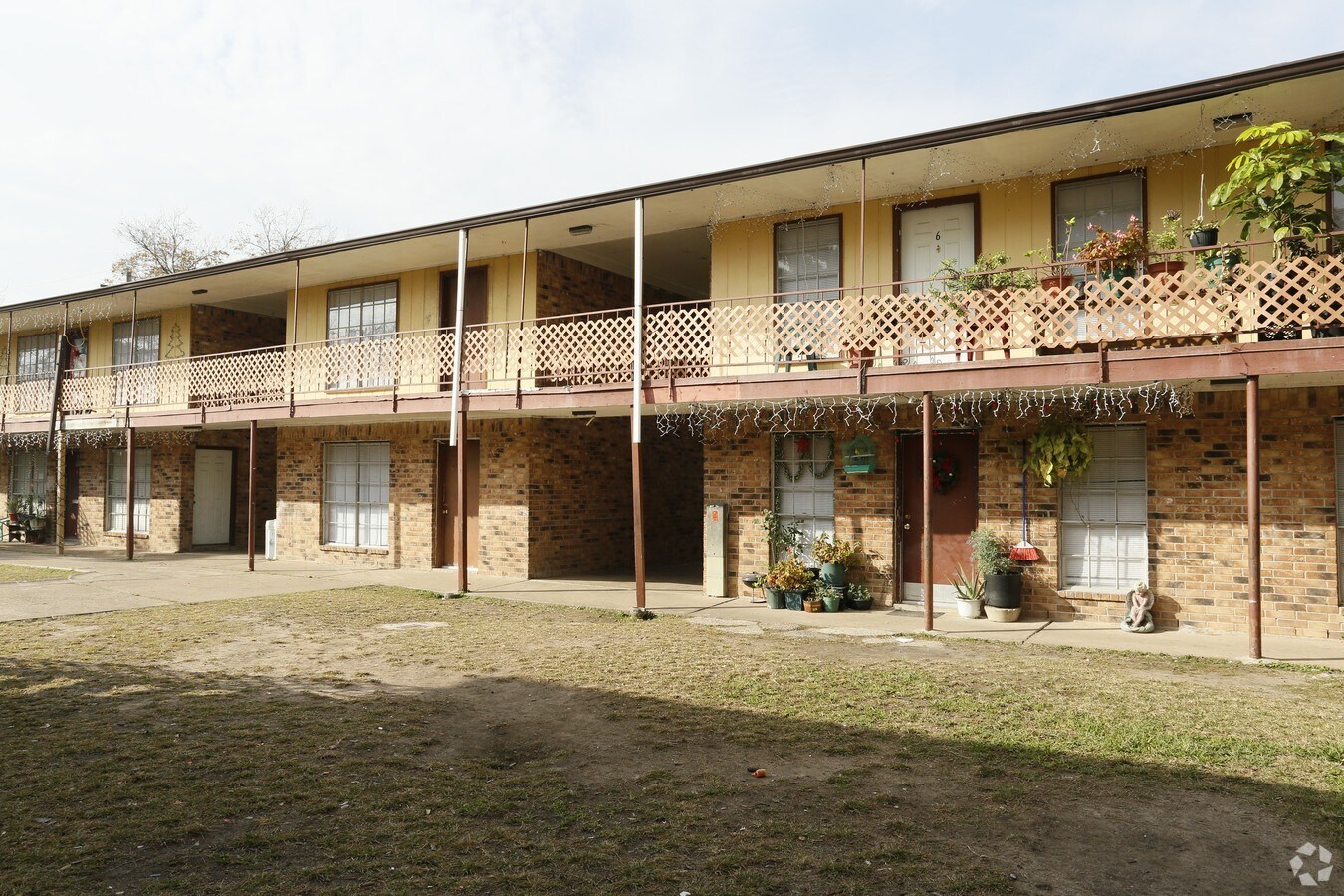 Photo - Brockvue Apartments