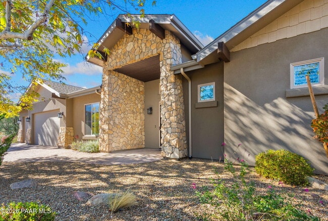 Photo - 1476 Sierry Peaks Dr