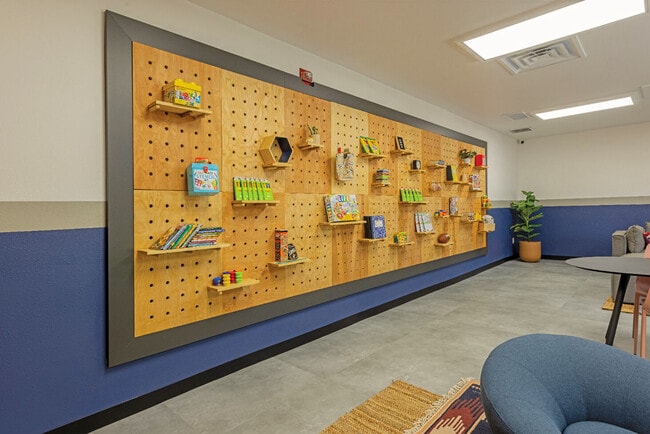Novi at Lowry apartments — community photo