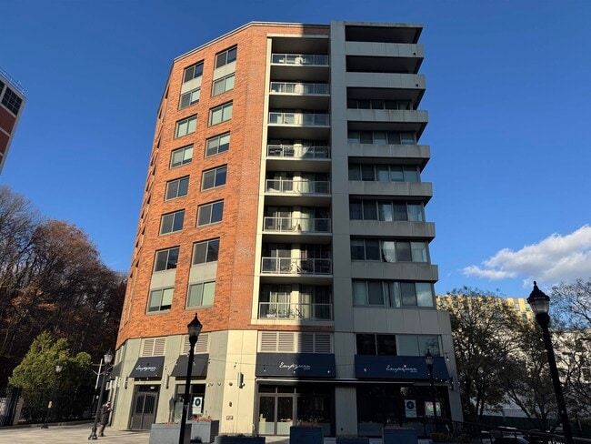 Photo - 800 Jackson St Unit 411