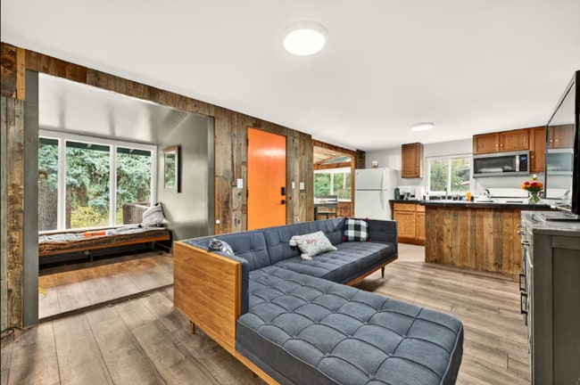 Building Photo - 21504 Shady Ln