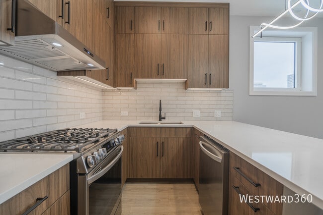 Building Photo - 3738 S Calumet Ave Unit #3S