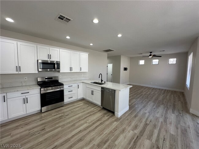 Photo - 10004 Bonterra Ave