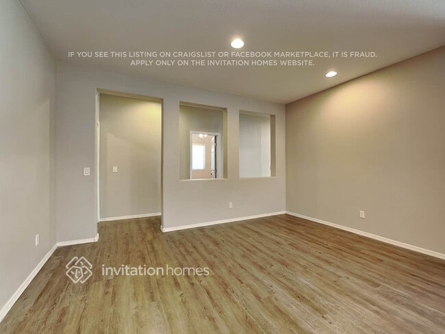 Photo - 17479 W Hedgehog Pl