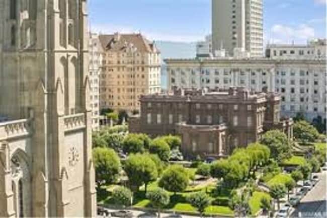 Building Photo - Iconic Gramercy Towers! 2 Story 2BR/2.5BA! 1,745SqFt! VIEWS! Pool! Fitness! Pet! Parking! Laund...