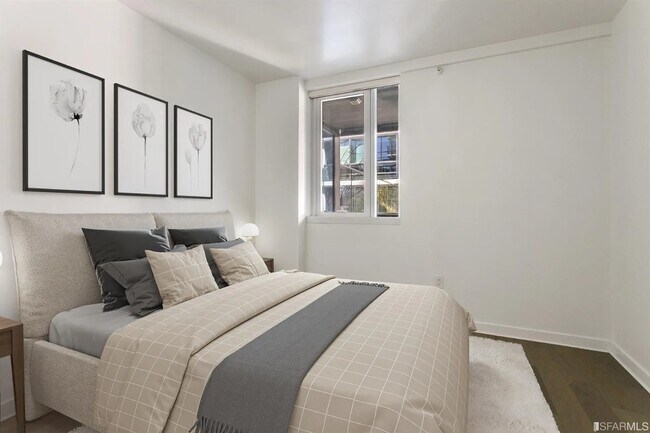 Photo - 1688 Pine St Unidad E510