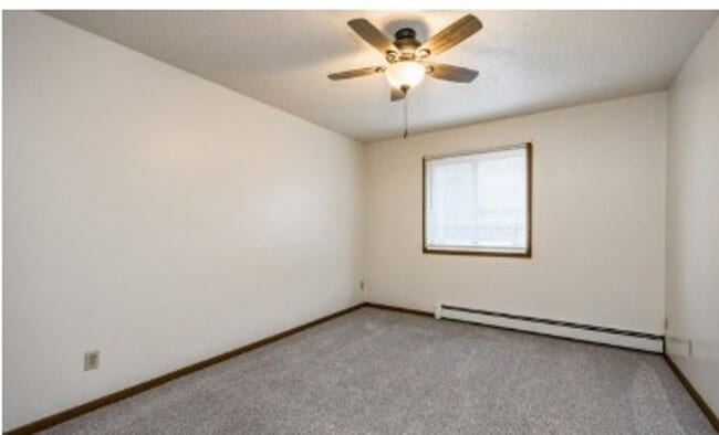 Photo - Dodge Street Apartments