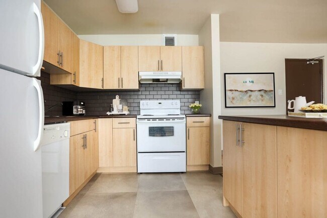 Photo - 21 Mayfair Pl Unit 994