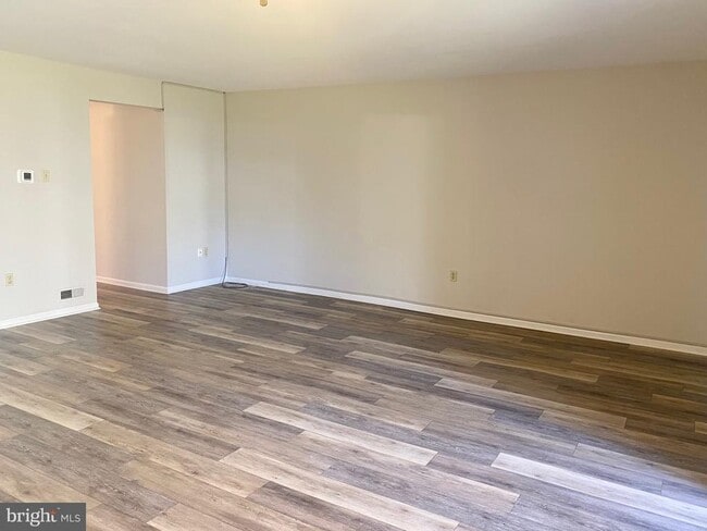57 Summit Ct