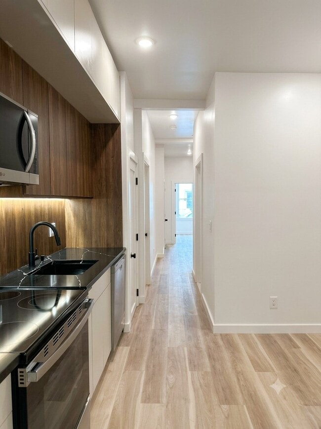 Photo - 2130 Tasker St Unidad A