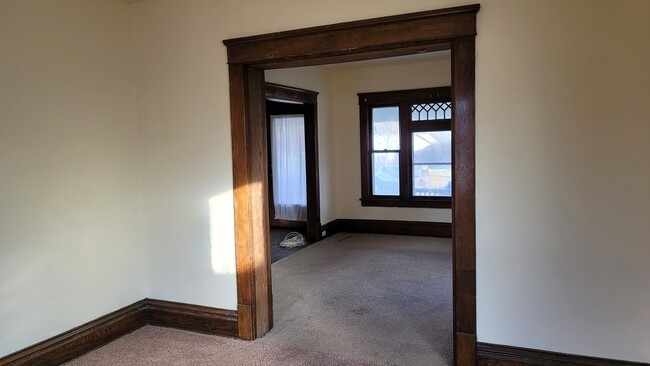 Photo - 333 S McKinley Ave