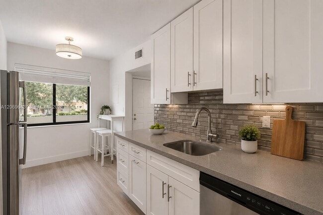 Photo - 185 Lakeview Dr Unidad 201