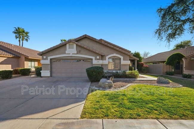 Building Photo - 1281 N McKenna Ln