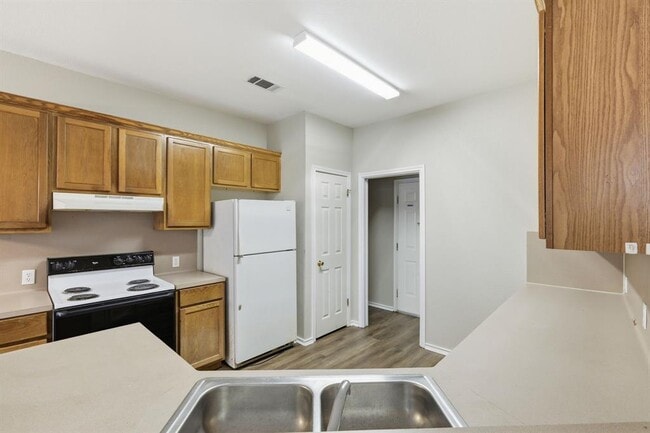 Photo - 8102 Willet Trail