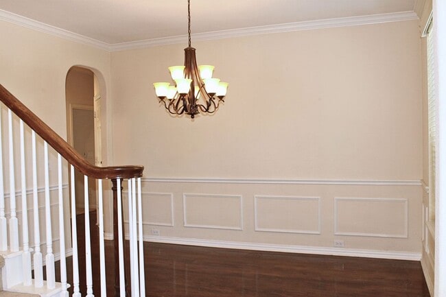 Photo - 2719 Hidden Lake Dr