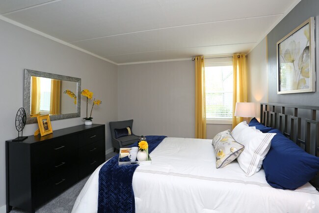 2BR, 2BA - Spruce - Master Bedroom