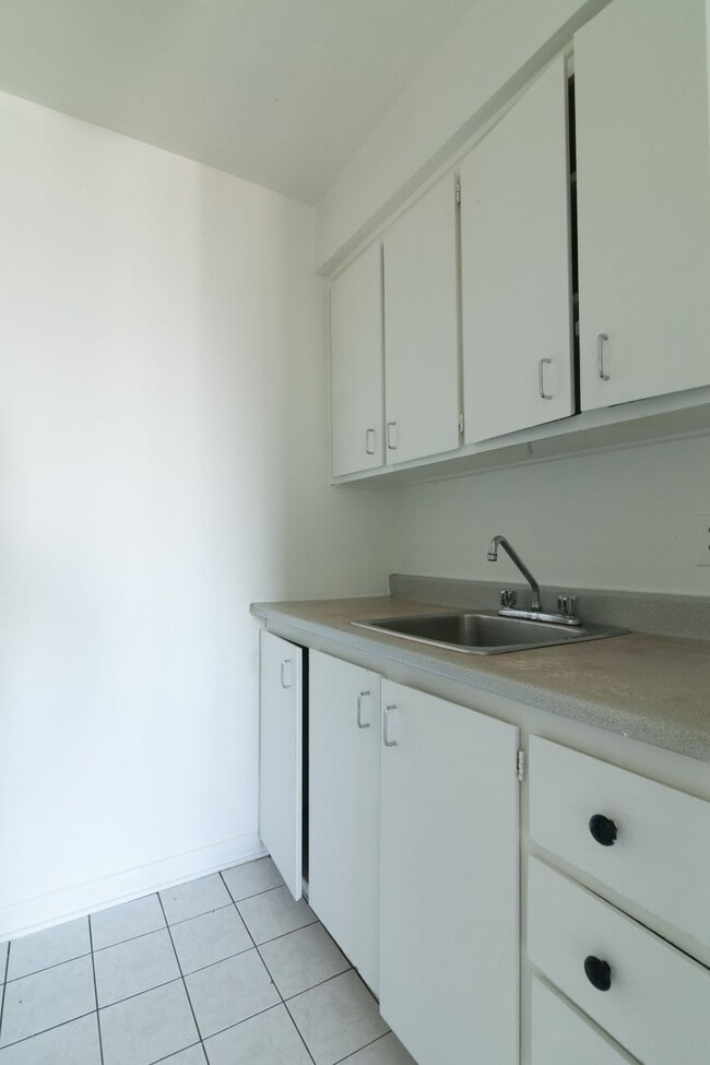 Photo - 3460 Rue Durocher Unité 504