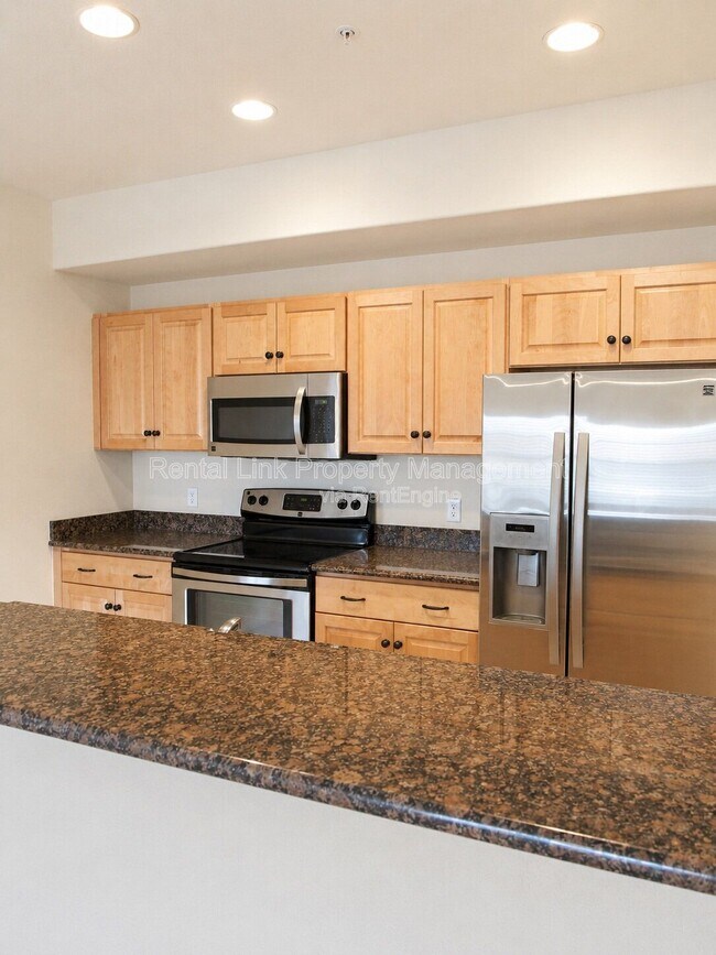 Photo - 13100 Bella Casa Cir Unit Apartment 340