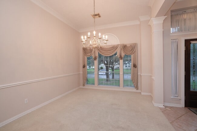 Photo - 17222 Leeside Dr