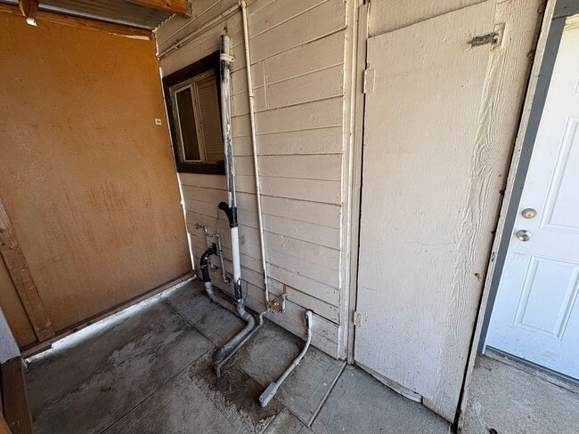 Photo - Dinuba country Home Rent Ready !