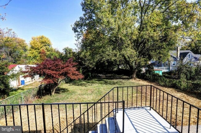 Photo - 3110 Louise Ave