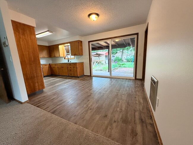 Photo - 1160 Wyatt Ave SE Unidad 1160 Wyatt Ave Stayton