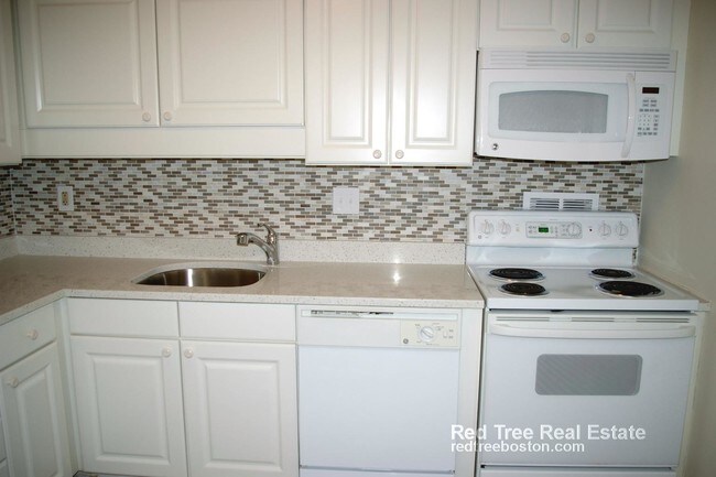 101 Monmouth St Unit 609