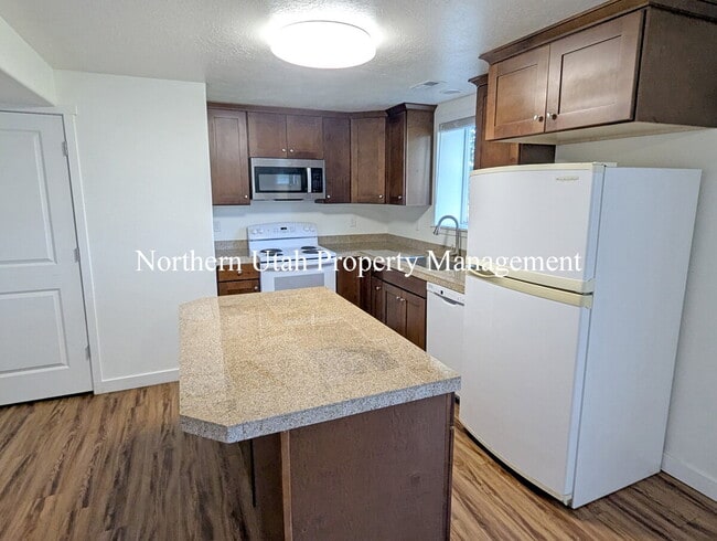 Photo - 2 Bed, 1 Bath Lower Unit Unidad 2 Down