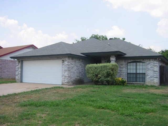 Building Photo - 917 Fiero Dr Rental