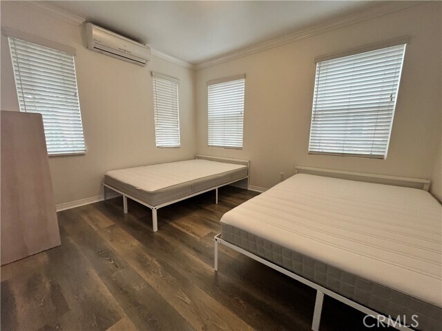 Photo - 1800 Oak St Unit 318