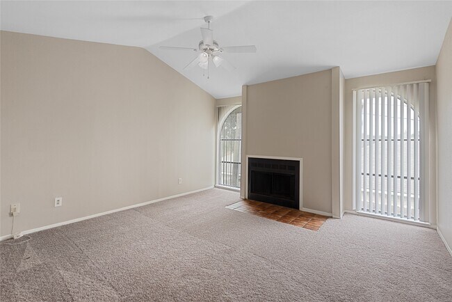 Photo - 11211 Pembridge Dr Unidad True