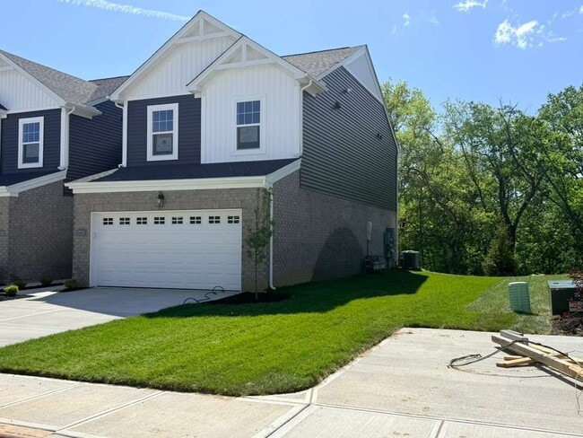 Building Photo - 7231 Grandway Dr Unit Grandway Dr -3 Bed 3 Bath