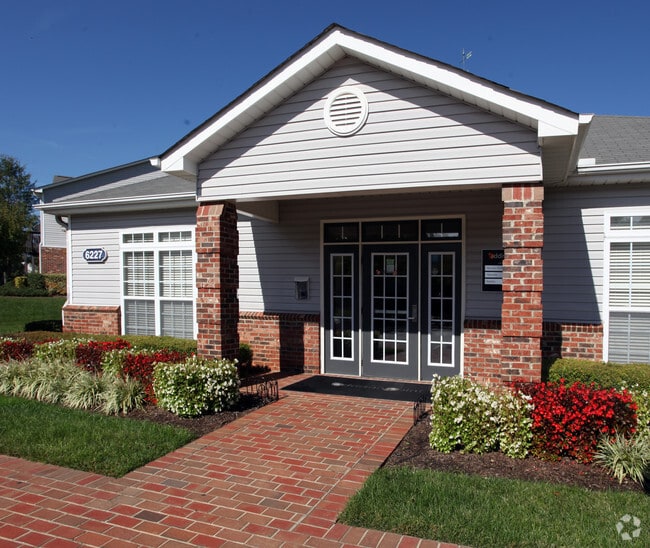 Addison Point Apartments