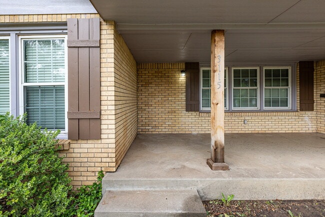 Photo - 4 Bedroom in Tech Terrace