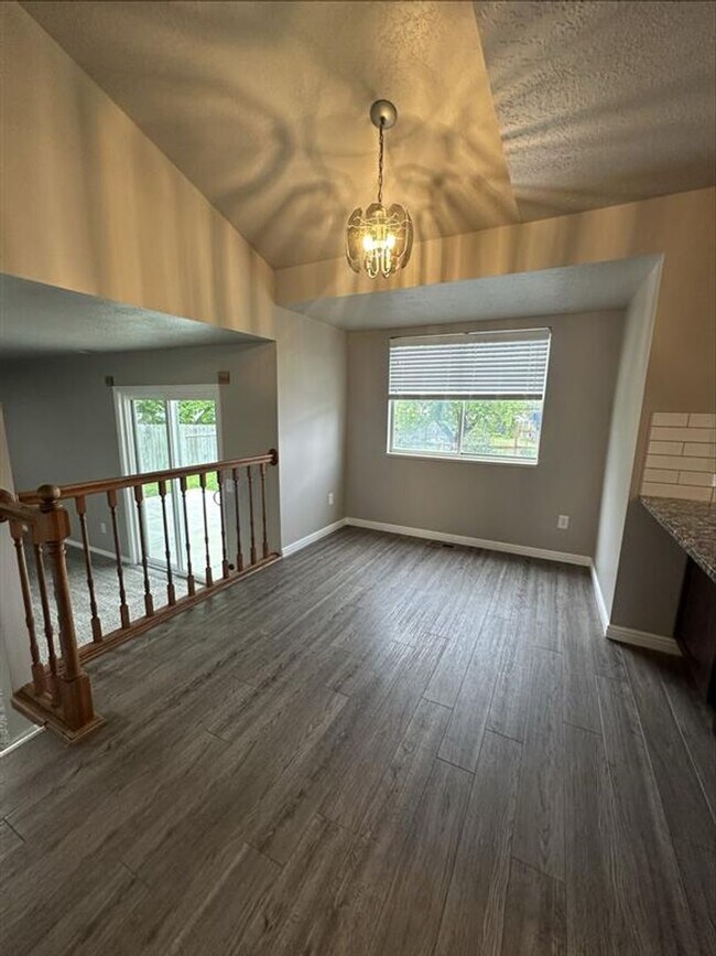 Photo - 2 Weeks Rent FREE! Spacious 3 Bed 2.5 Bath House for Rent in Layton!