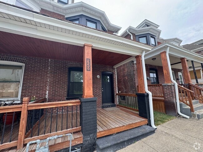 Building Photo - Completely Updated THREE BEDROOM TWIN! Rental