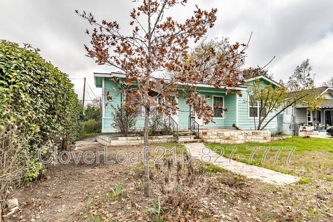 Photo - 3402 W Travis St