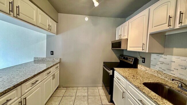 Photo - 2369 Tom Jones St Unidad Suite 8