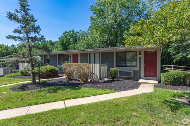 Photo - Forsythia Court