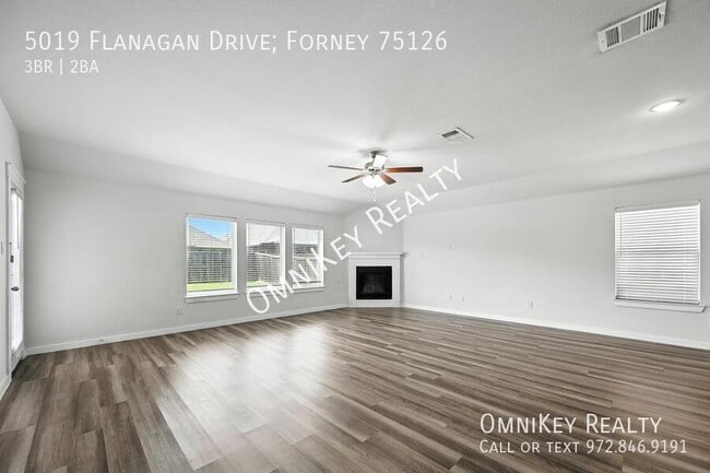 Photo - 5019 Flanagan Dr