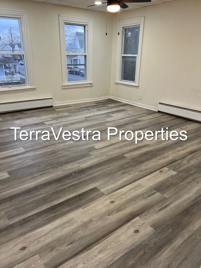 Photo - 601 E Mulberry St Unidad 2