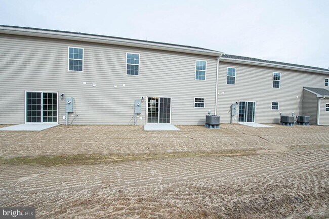 Photo - 242 Morgans Ct