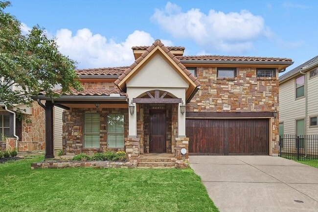 Building Photo - Stunning Mediterranean-Style Home in Highly Desirable Craig Ranch!