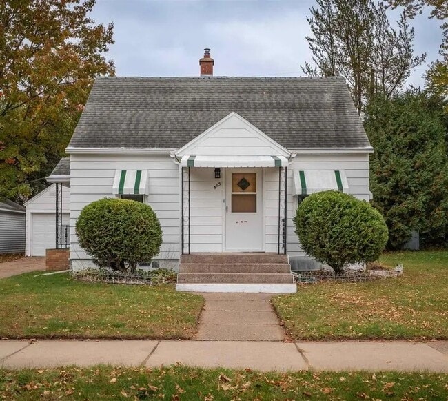 Building Photo - 515 N 8th Ave