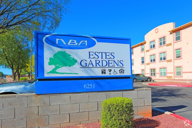 Photo - NBA Estes Gardens